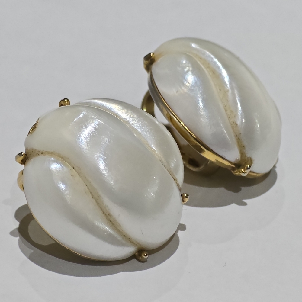 Trifari Clip On Earrings Vintage Faux Pearl Gold Tone